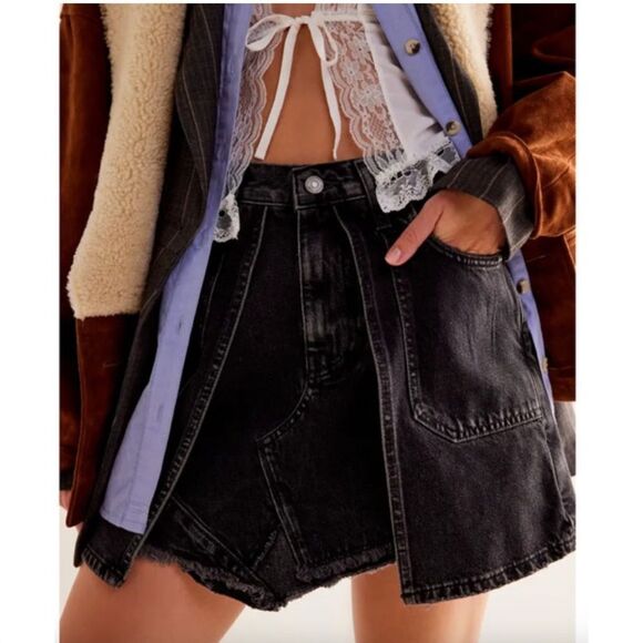 Free People We The Free Bare With Me Denim Mini Skirt in black Onyx combo NWOT - Picture 1 of 7